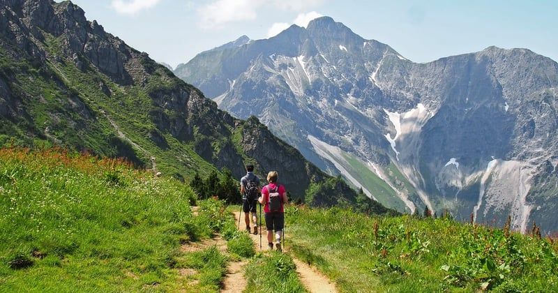 Randonnée écoresponsable dans les Alpes françaises : le guide qui change tout